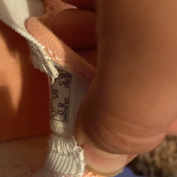 Pink Vans - Picture 3 of 4